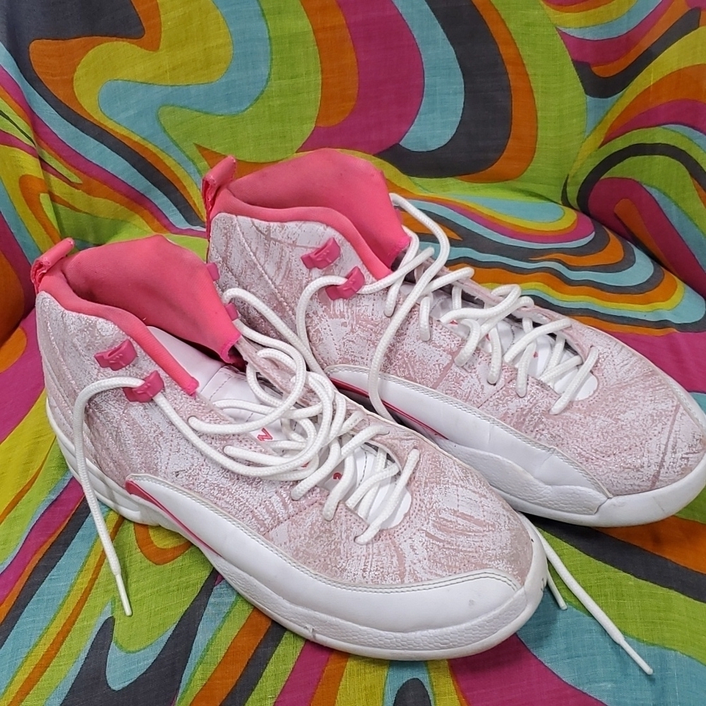 Jordan 12 Retro Artic Punch SZ 7